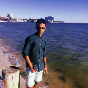 Meet your Posher, Alex